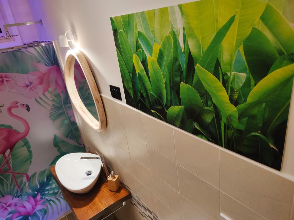 Suite Maison Tropical - Luxury Apartment In Bari Dış mekan fotoğraf